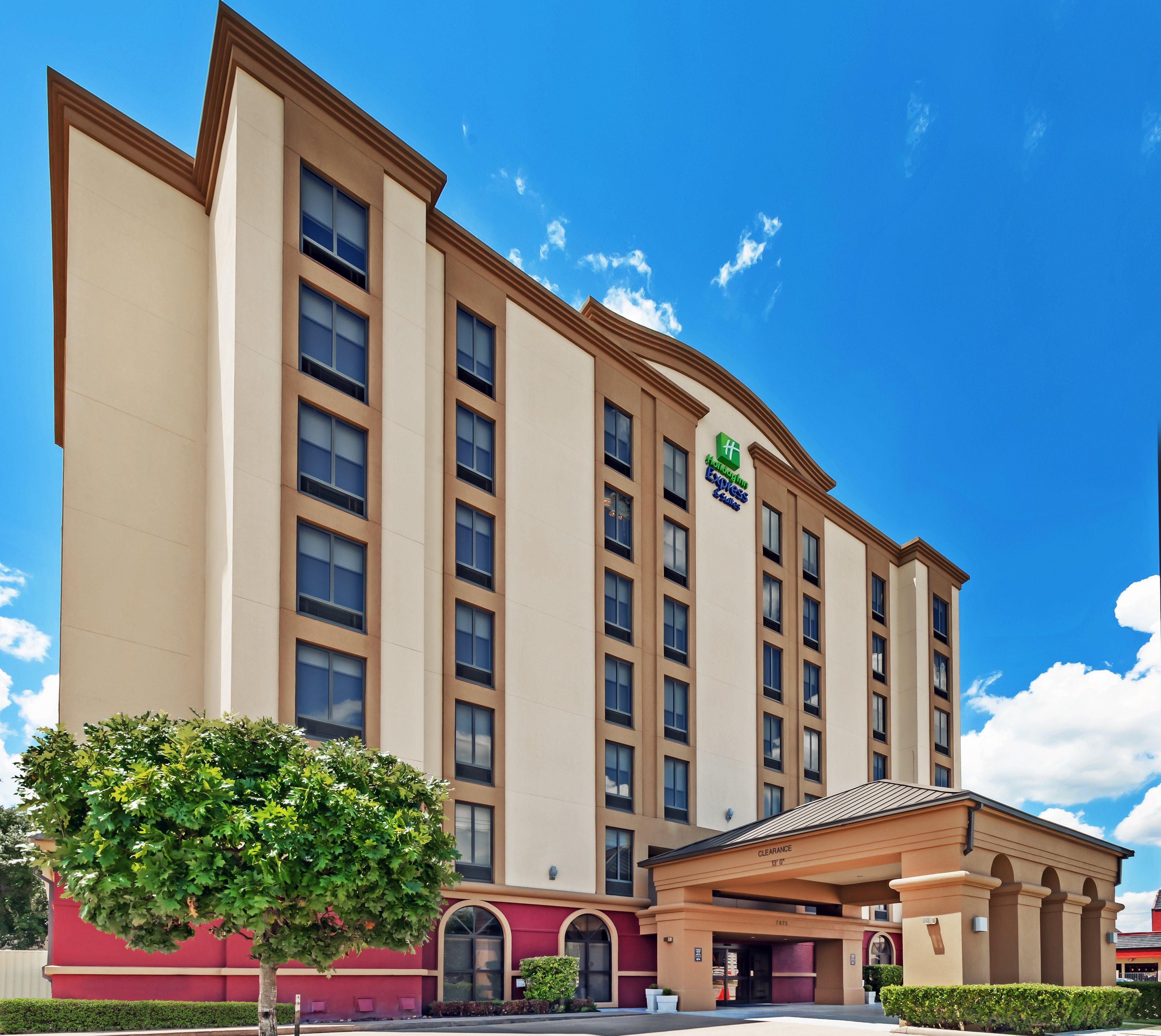 Holiday Inn Express & Suites Houston - Memorial Park Area By Ihg Luaran gambar
