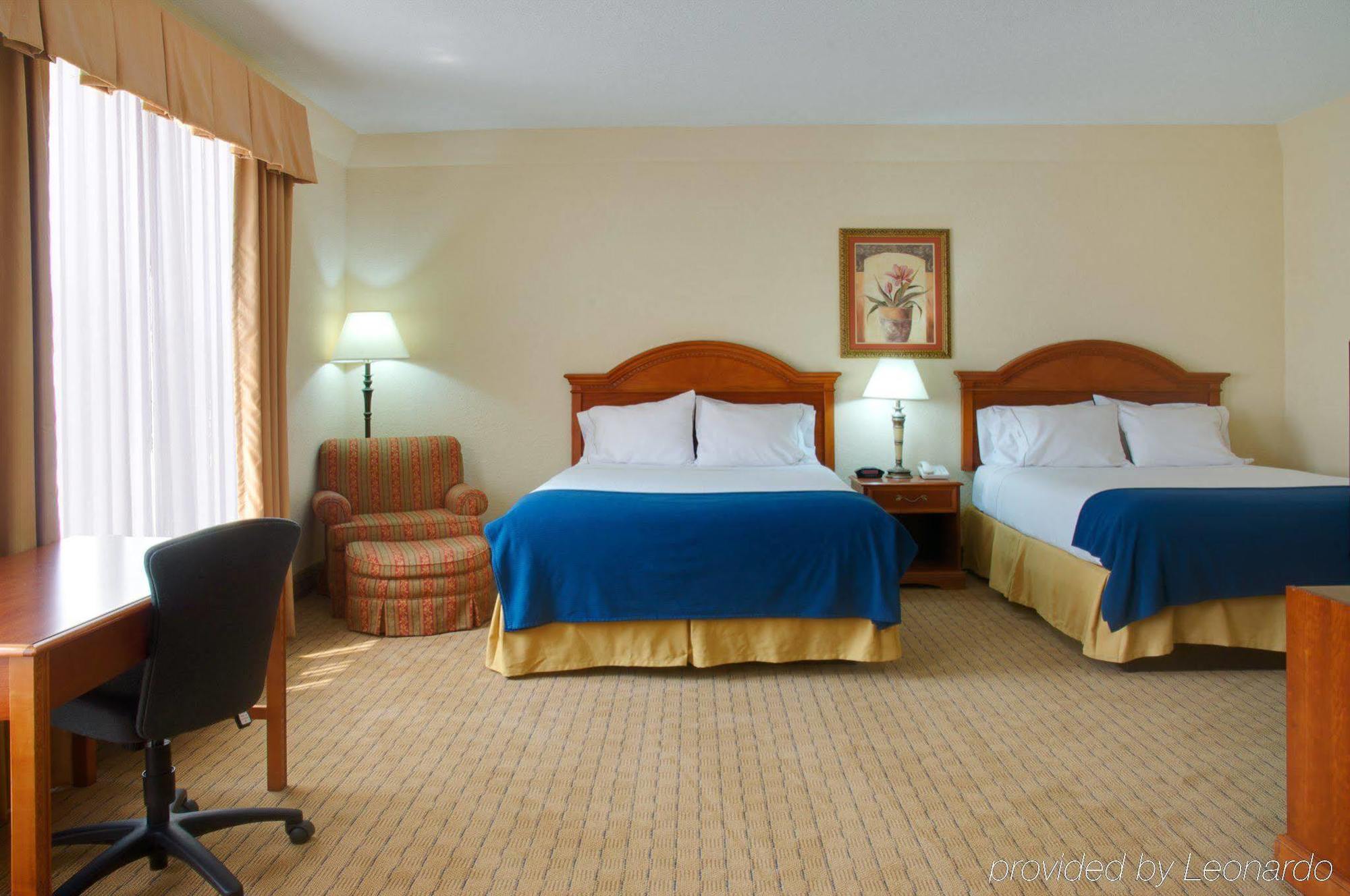 Holiday Inn Express & Suites Houston - Memorial Park Area By Ihg Luaran gambar
