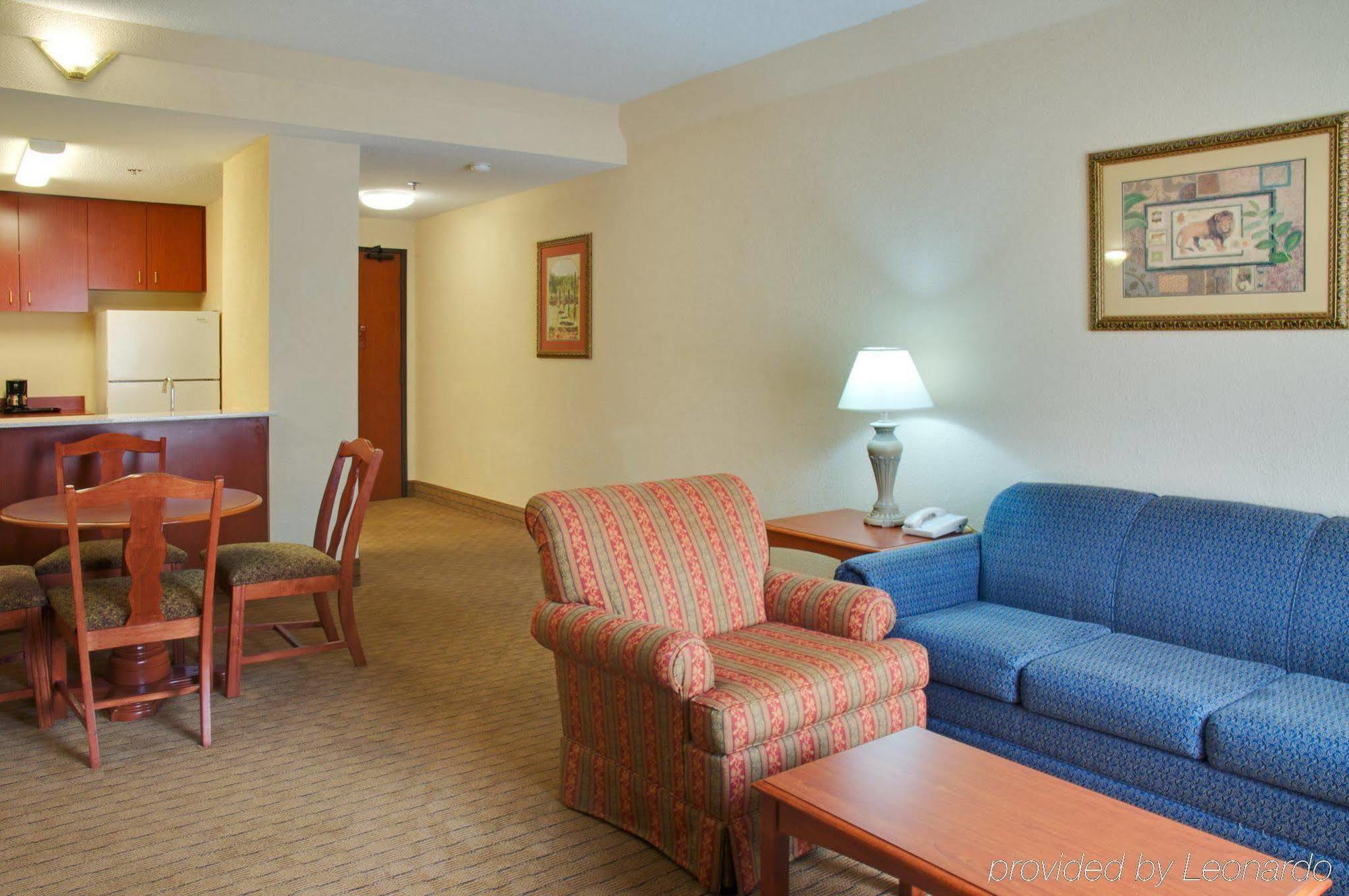 Holiday Inn Express & Suites Houston - Memorial Park Area By Ihg Bilik gambar